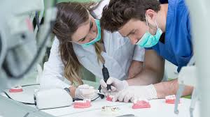 Top Dental Colleges in India: A Comprehensive Guide for Aspiring Dentists