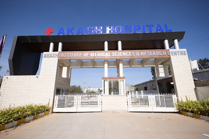 Teaching hospital and clinical facilities