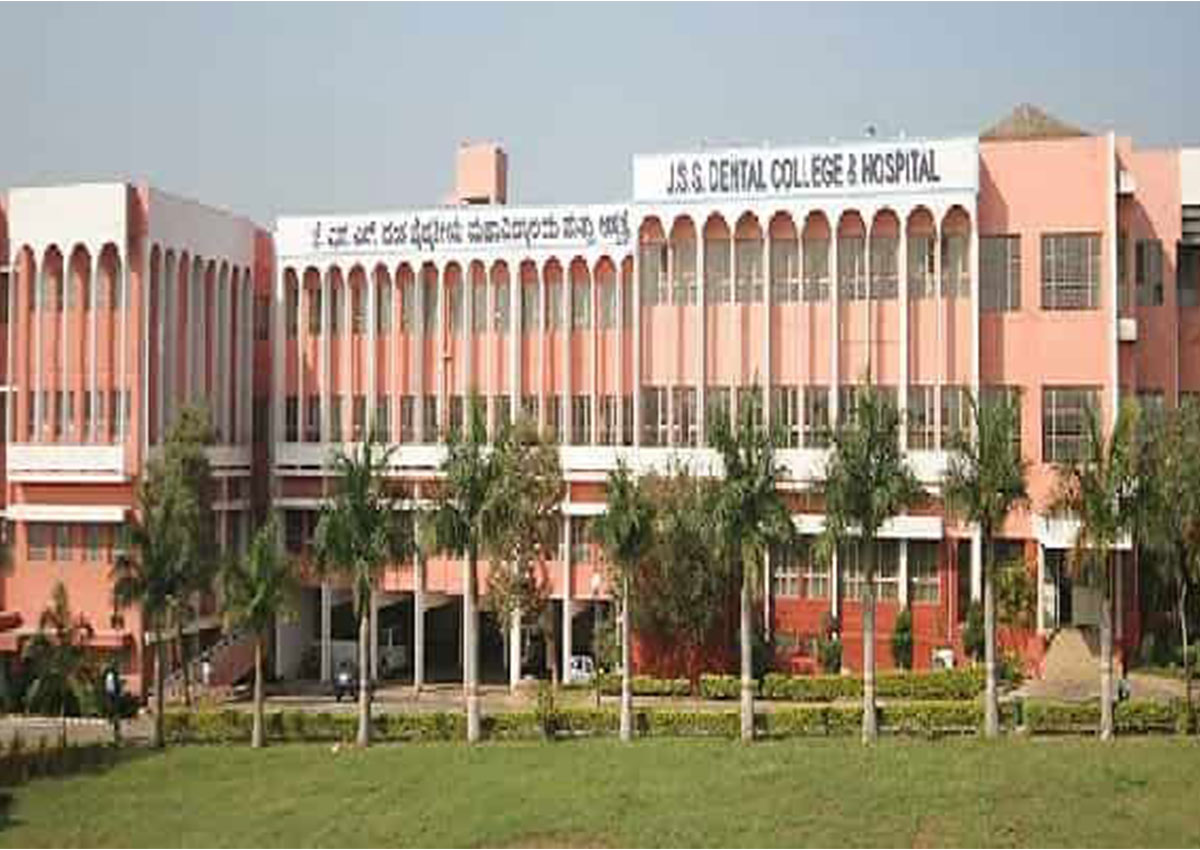 A Guide To dental center Dwarka sector 7 At Any Age