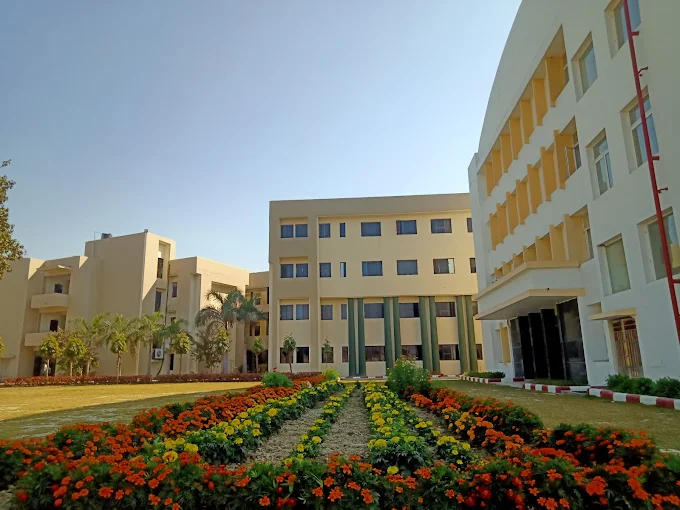 UNITED COLLEGE OF ENGINEERING & RESEARCH