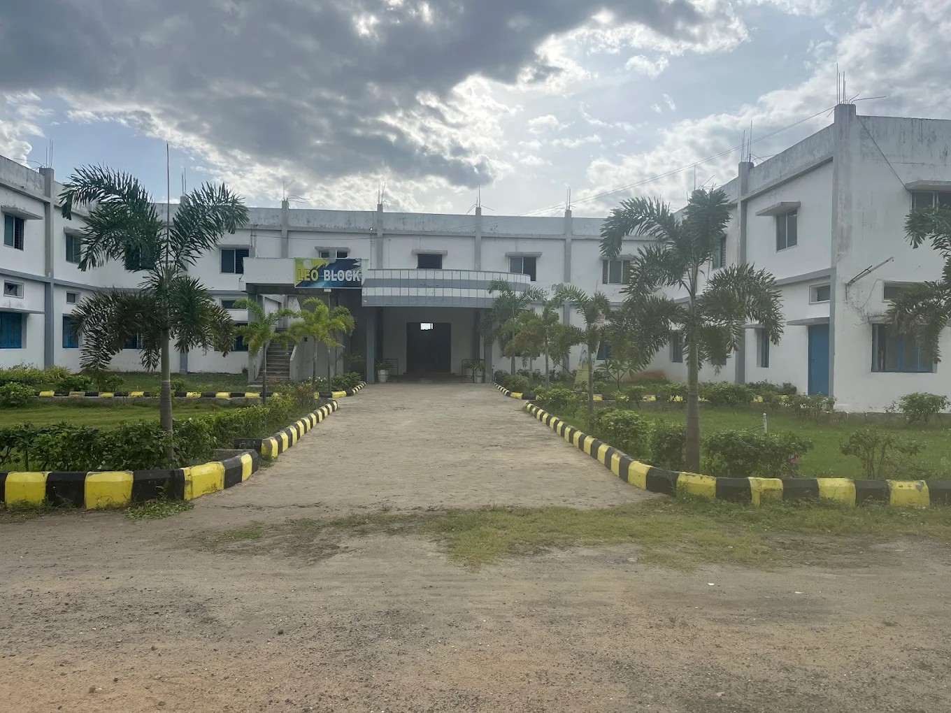 Saastra College of Pharmaceutical Education & Research, Nellore, Andhra Pradesh