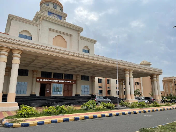 Krishna University (KrU)