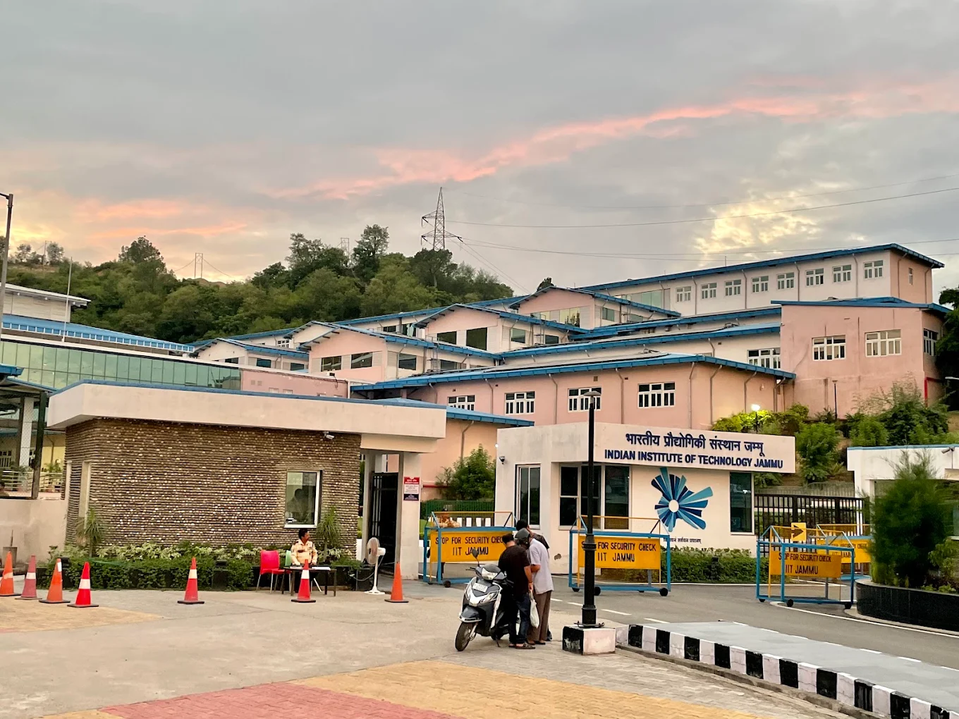 INDIAN INSTITUTE OF TECHNOLOGY JAMMU (IIT JAMMU)