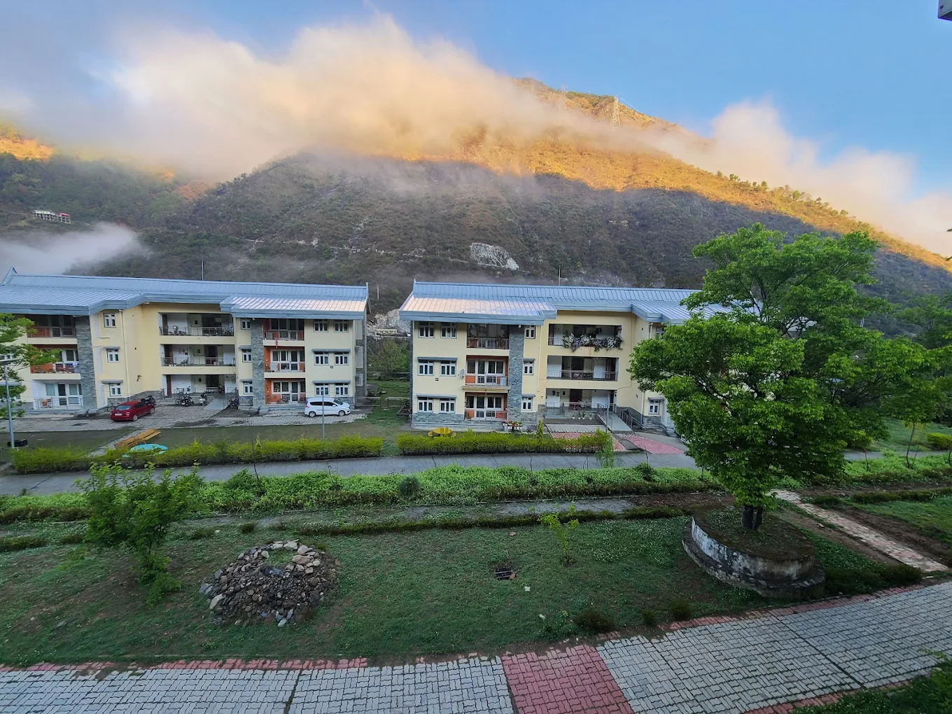 INDIAN INSTITUTE OF TECHNOLOGY MANDI