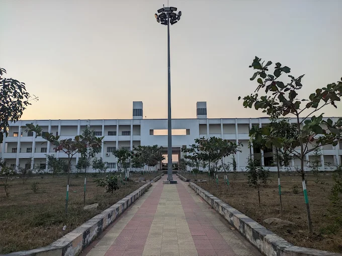 JNTUH UNIVERSITY COLLEGE OF ENGINEERING MANTHANIKARIMNAGAR