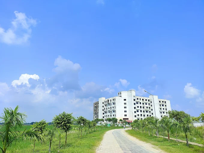 Shri Ramswaroop Memorial University (SRMU)