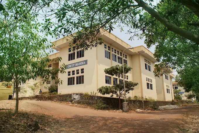 COLLEGE OF ENGINEERING, VADAKARA