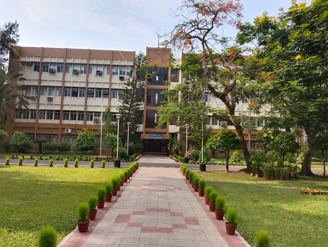 Indian Institute of Management Calcutta (IIM Calcutta)