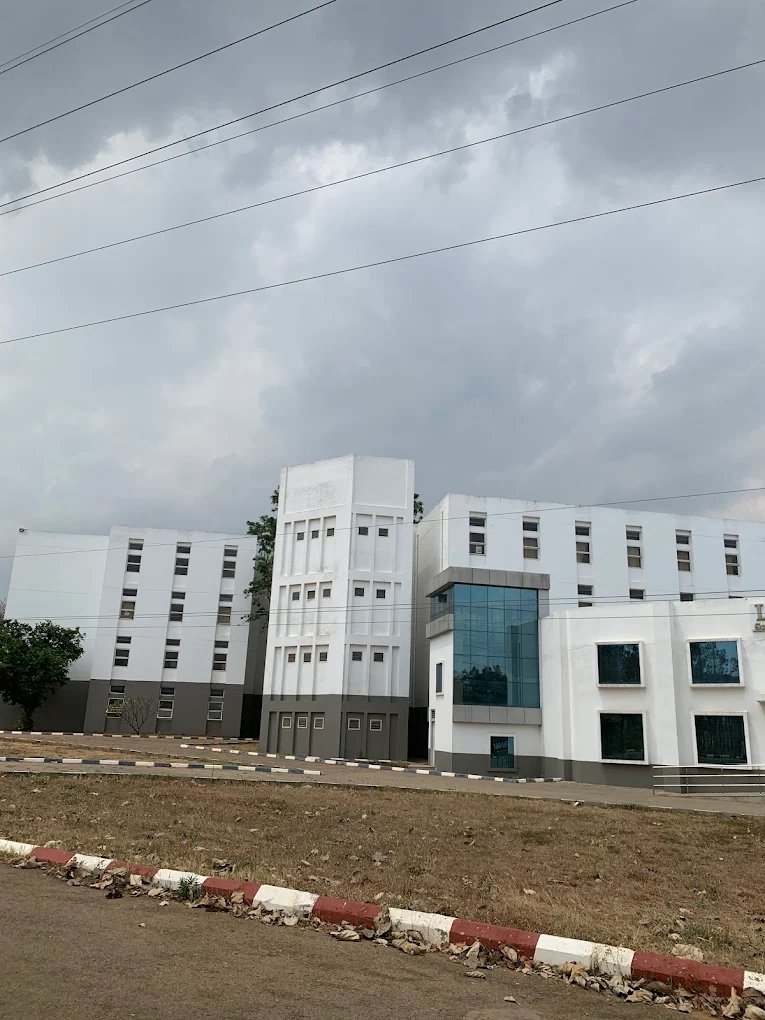 VIDYA VIKAS INSTITUTE OF ENGINEERING & TECHNOLOGY