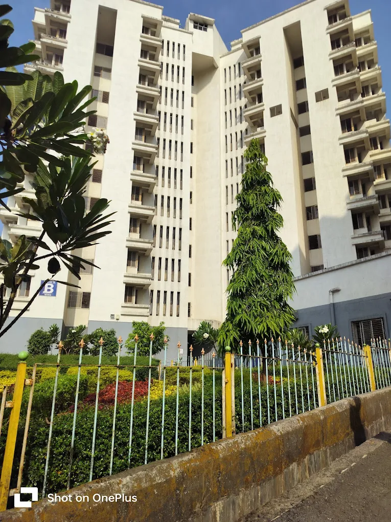 INDIAN INSTITUTE OF TECHNOLOGY BOMBAY (IIT BOMBAY)
