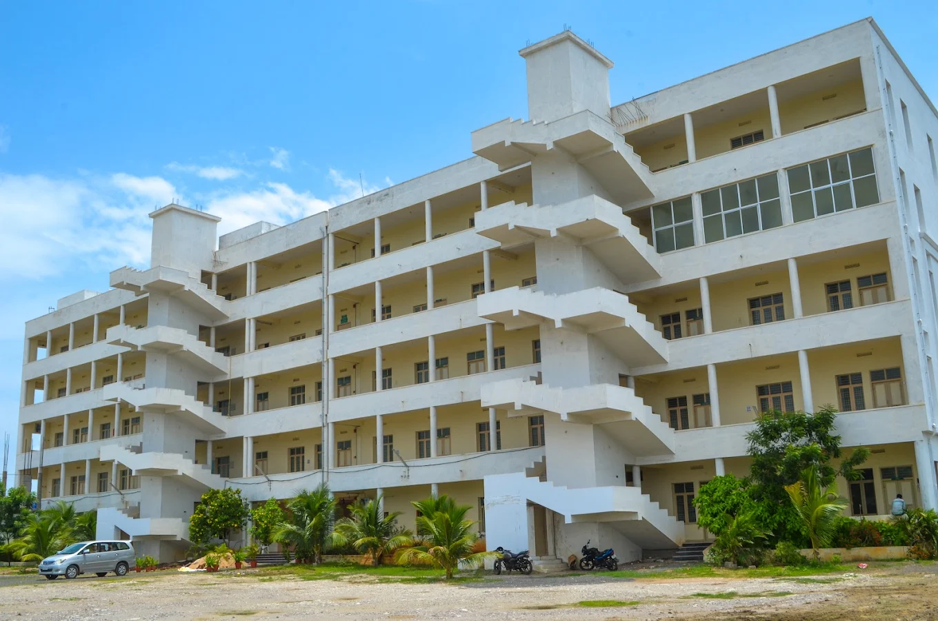 Care Dental College, Guntur
