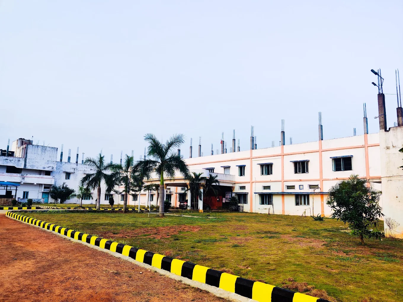 Saastra College of Pharmaceutical Education & Research, Nellore, Andhra Pradesh