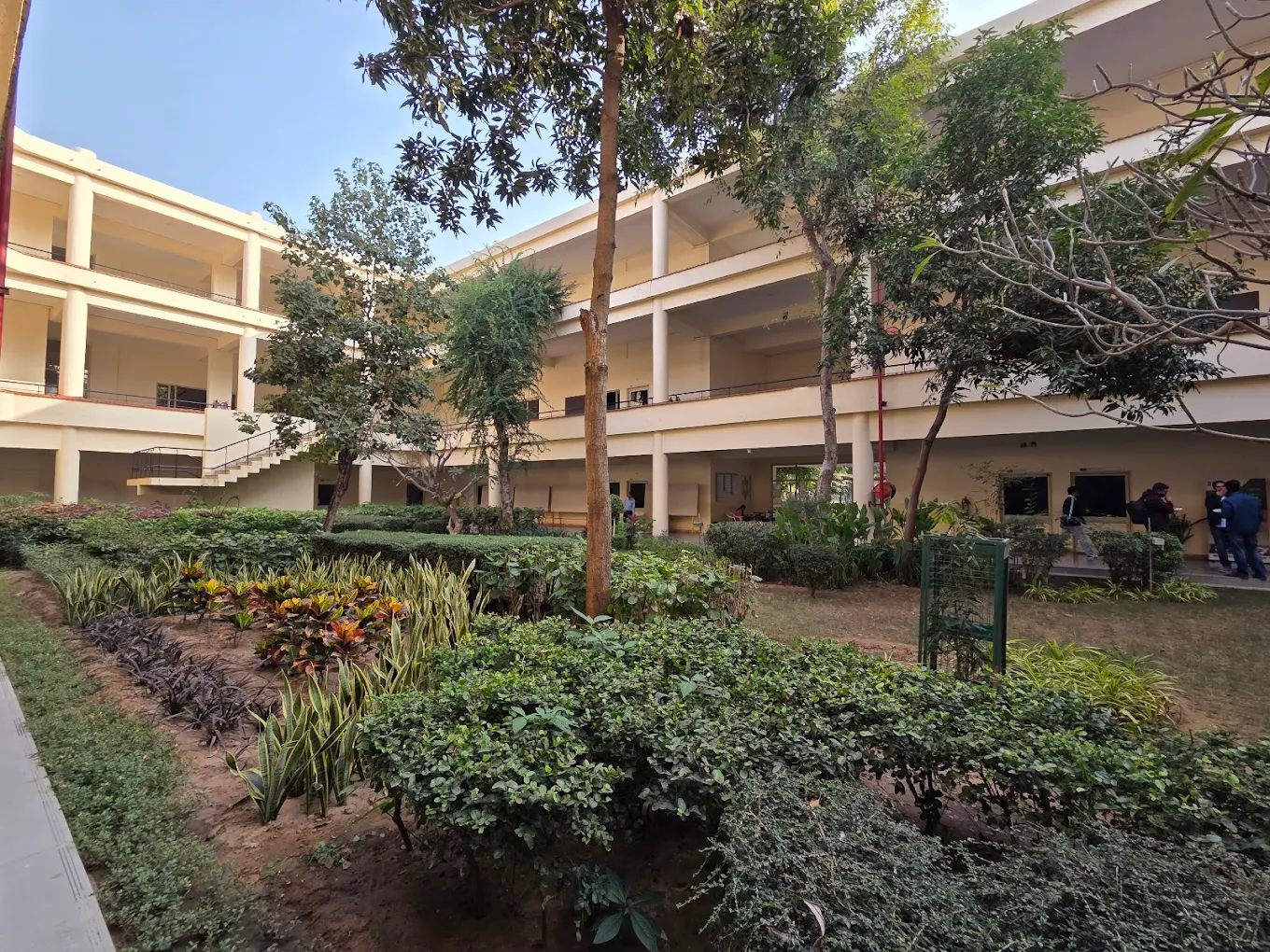 Dhirubhai Ambani University