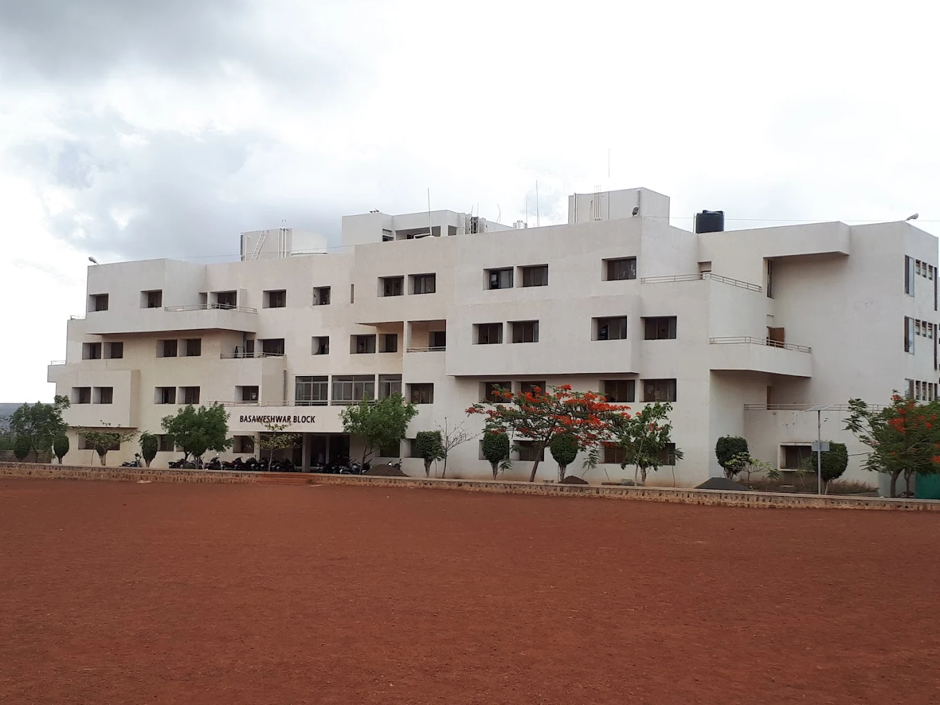 KLE COLLEGE OF ENGINEERING & TECHNOLOGY