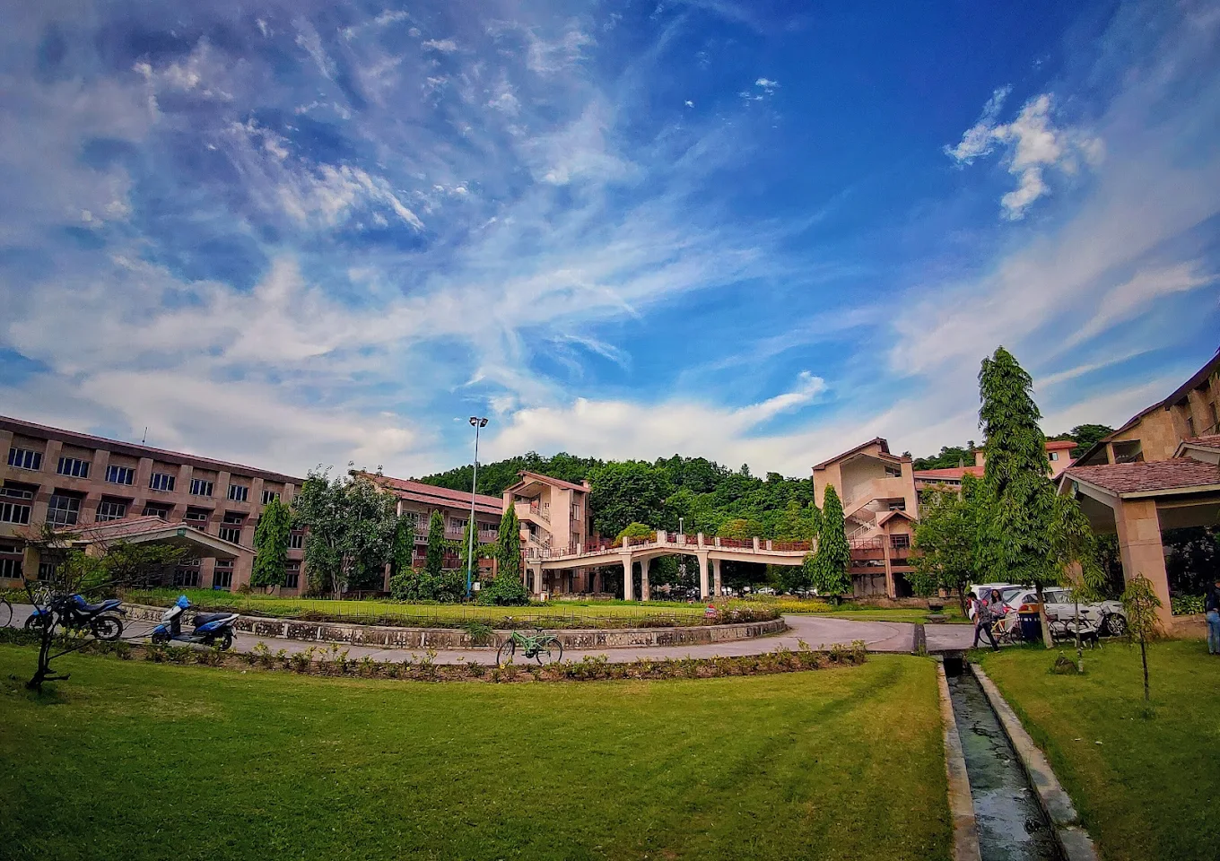 Indian Institute of Technology Guwahati