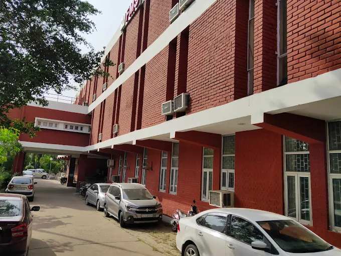 Faculty of Management Studies (FMS)