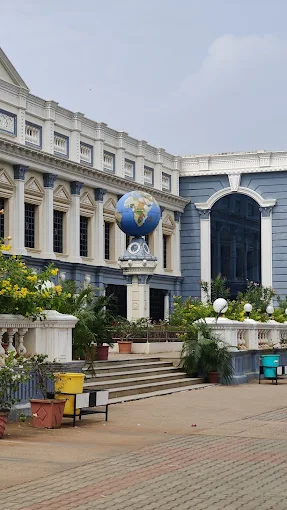 SRM School of Management, Chennai